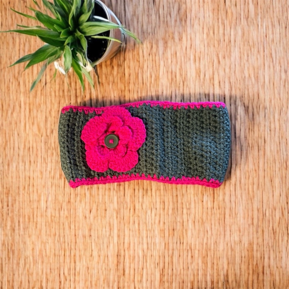 - Gray and Pink Crochet Headband Earwarmer 💥Buy 2 Get 1 Free💥